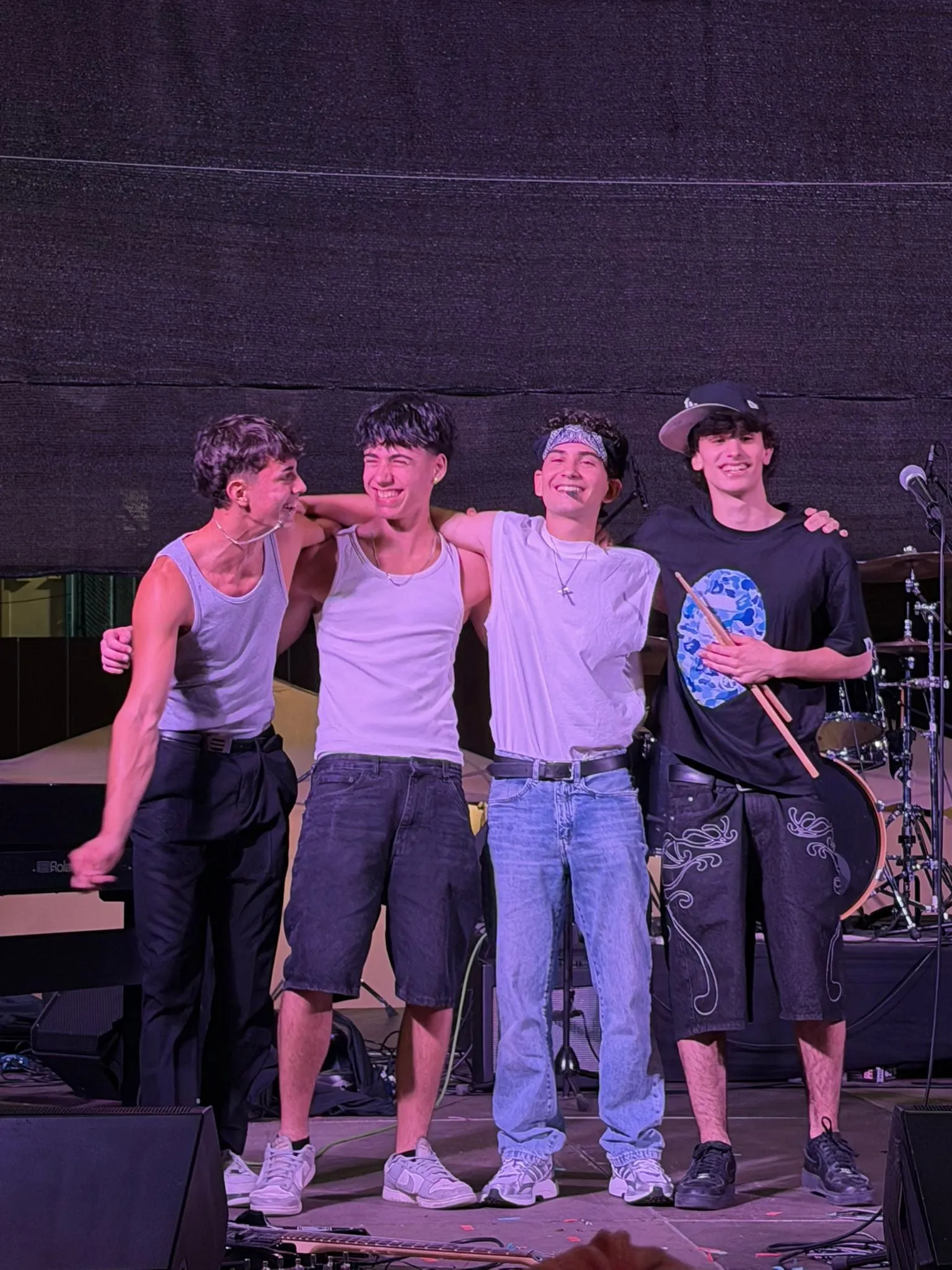 Los cuatro miembros de Kurakama posando